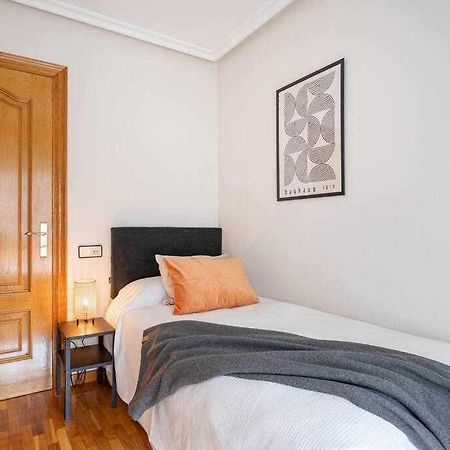 La Plaza Apartamento Хихон Екстериор снимка