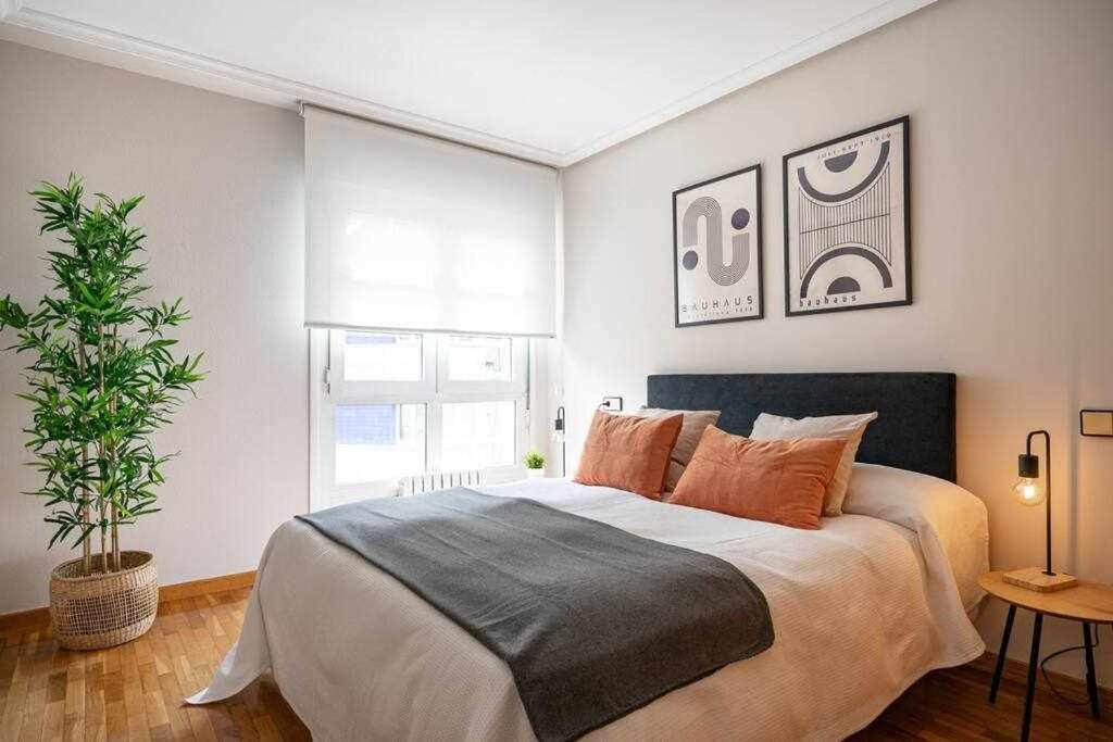 La Plaza Apartamento Хихон Екстериор снимка