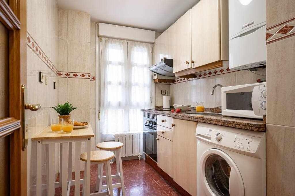 La Plaza Apartamento Хихон Екстериор снимка