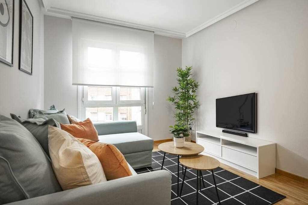 La Plaza Apartamento Хихон Екстериор снимка